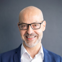Markus Rettstatt headshot